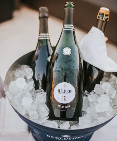 61 Franciacorta Extra Brut - 1.5 L
