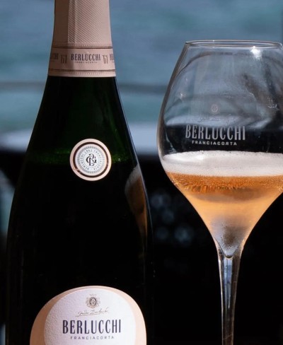 61 Franciacorta Rose (cutie) - 1.5 L